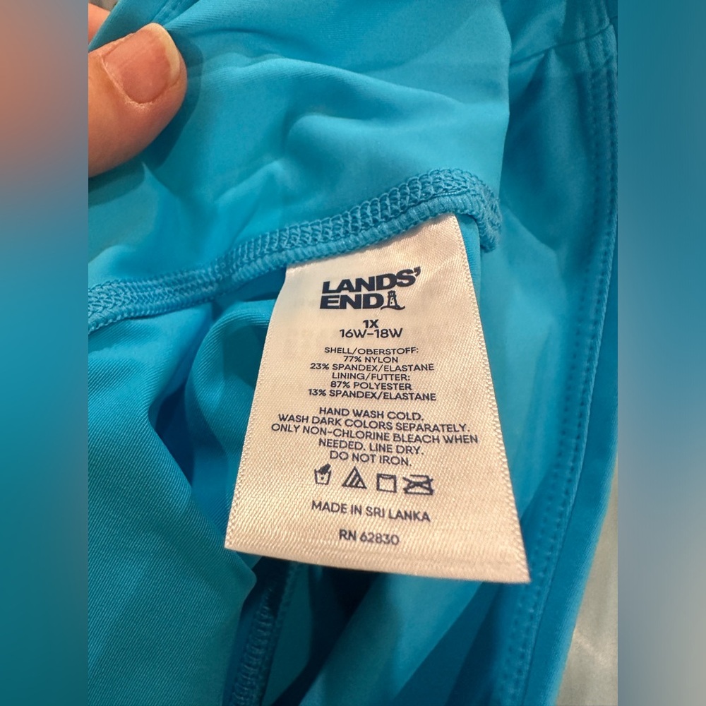Land’s End Bike Swim Shorts. NWOT. Size 16x-18x. Turquoise. - Picture 3 of 3